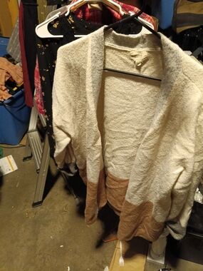 Colorblock Open-Front Cardigan Sweater - Cream & Brown